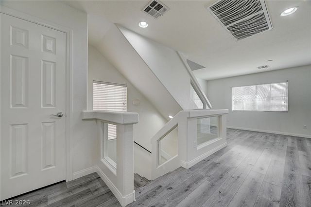 6844 Treble Clef Avenue, Las Vegas, NV 89139