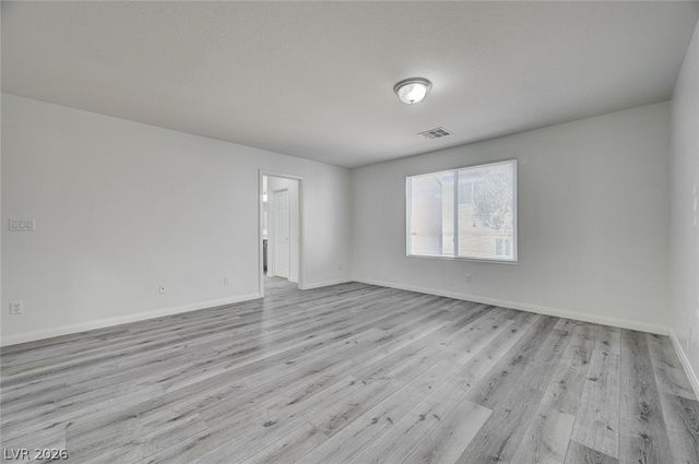 6844 Treble Clef Avenue, Las Vegas, NV 89139