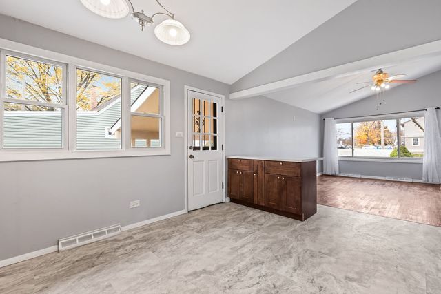 9907 W Fullerton Avenue, Melrose Park, IL 60164