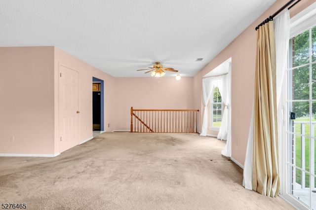 709 Dunn Cir, Bridgewater Twp., NJ 08807