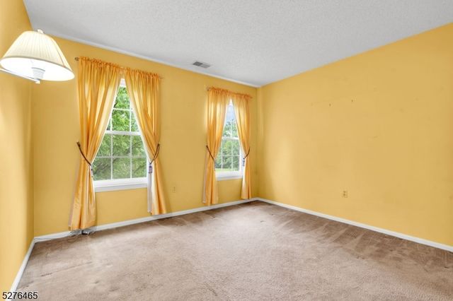 709 Dunn Cir, Bridgewater Twp., NJ 08807