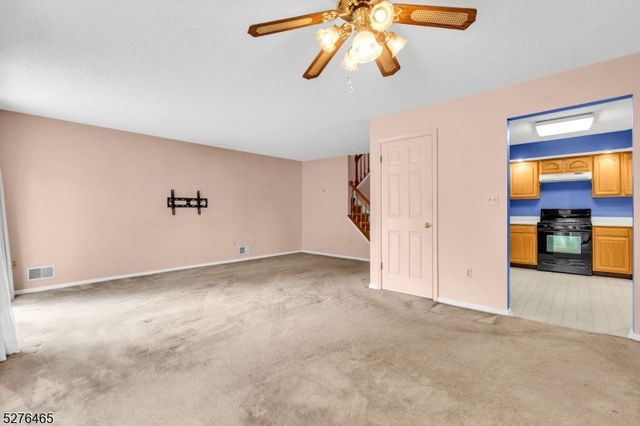 709 Dunn Cir, Bridgewater Twp., NJ 08807