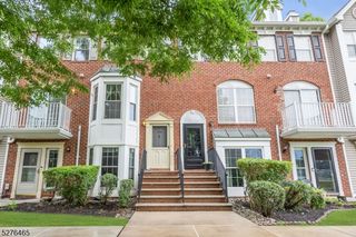 709 Dunn Cir, Bridgewater Twp., NJ 08807