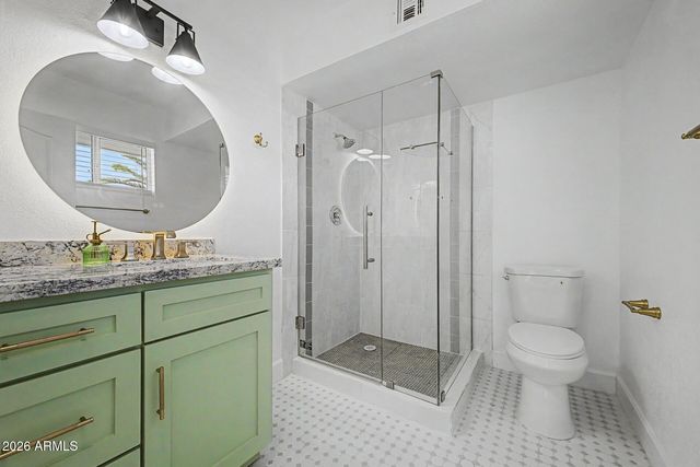 18250 N 39th Avenue, Glendale, AZ 85308