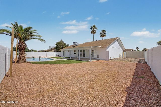 18250 N 39th Avenue, Glendale, AZ 85308