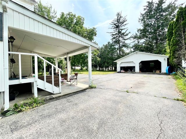 457 North Seward Avenue, Auburn, NY 13021