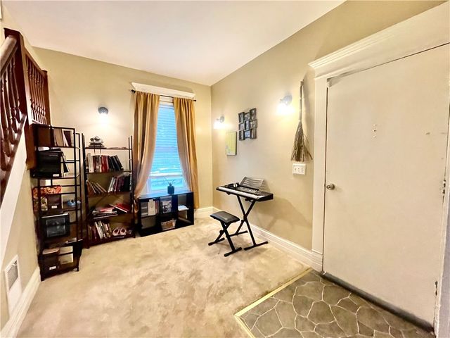 457 North Seward Avenue, Auburn, NY 13021