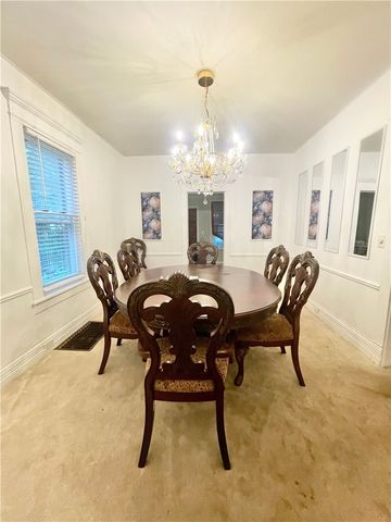 457 North Seward Avenue, Auburn, NY 13021