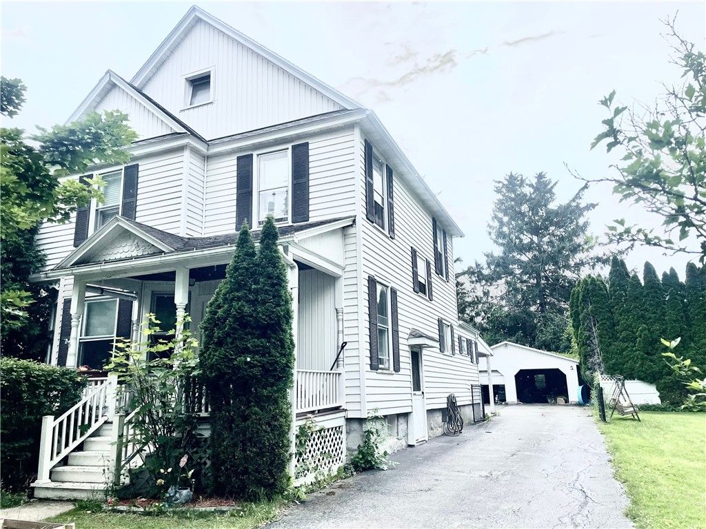 457 North Seward Avenue, Auburn, NY 13021