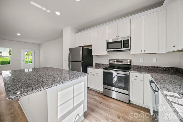 511 N Hill Street A and B, Dallas, NC 28034