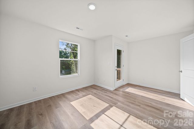 511 N Hill Street A and B, Dallas, NC 28034