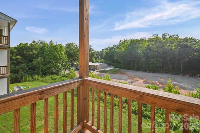 511 N Hill Street A and B, Dallas, NC 28034