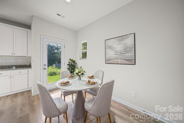 511 N Hill Street A and B, Dallas, NC 28034