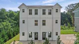 511 N Hill Street A and B, Dallas, NC 28034