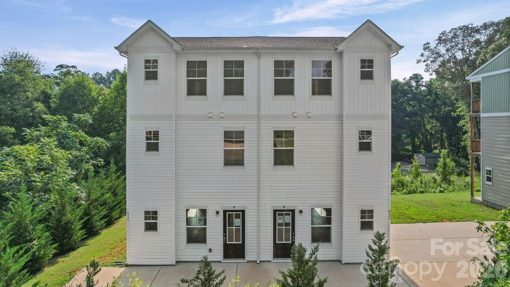 511 N Hill Street A and B, Dallas, NC 28034