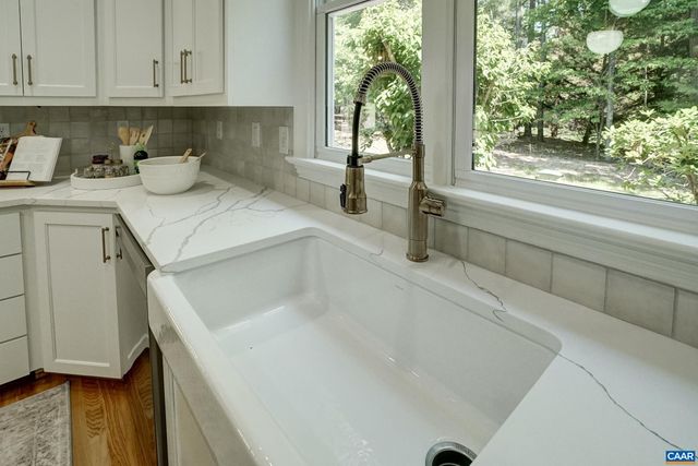 1961 PIPER WAY, Keswick, VA 22947