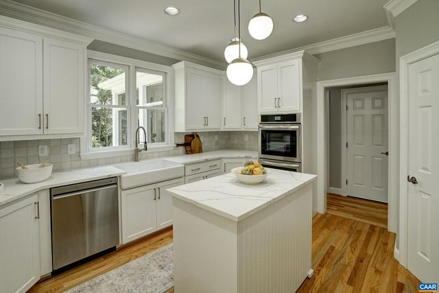 1961 PIPER WAY, Keswick, VA 22947