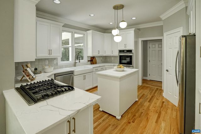 1961 PIPER WAY, Keswick, VA 22947