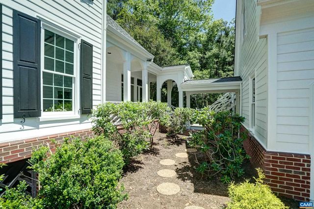 1961 PIPER WAY, Keswick, VA 22947