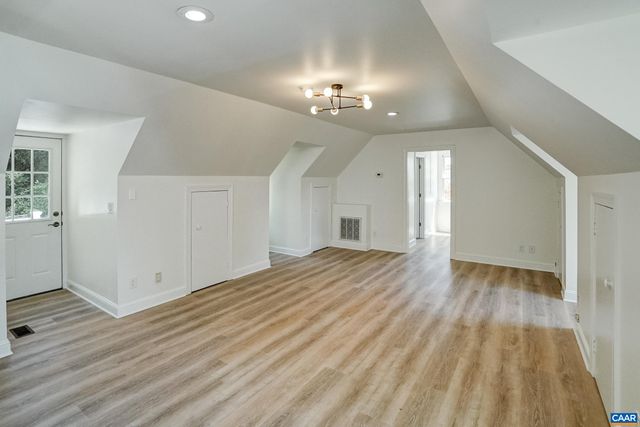 1961 PIPER WAY, Keswick, VA 22947