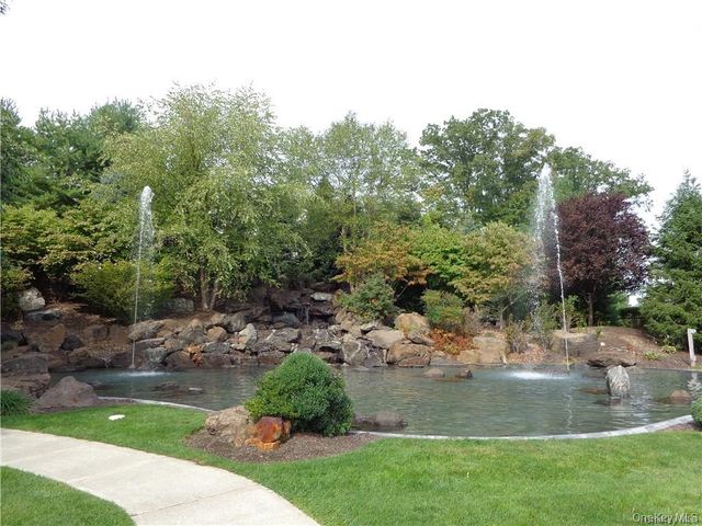 121 Northview Court, Peekskill, NY 10566