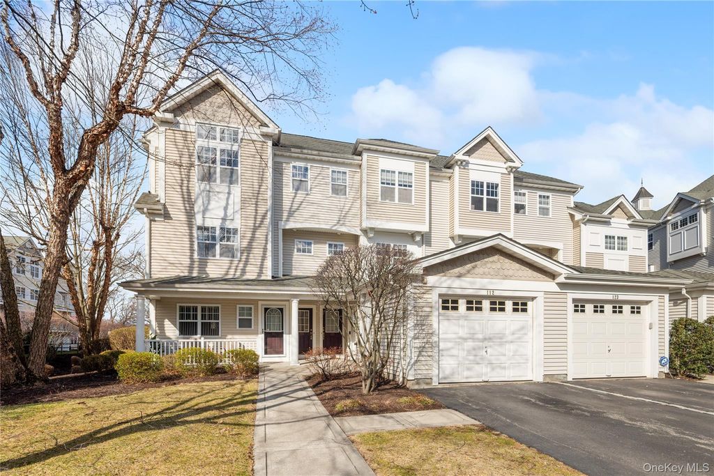 121 Northview Court, Peekskill, NY 10566