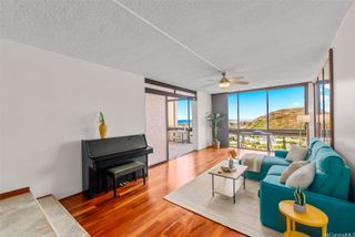 511 Hahaione Street 1-20E, Honolulu, HI 96825