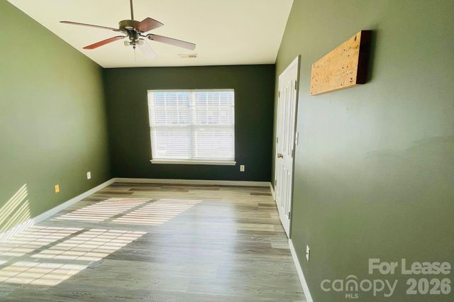 5112 Prosperity Church Road, Charlotte, NC 28269