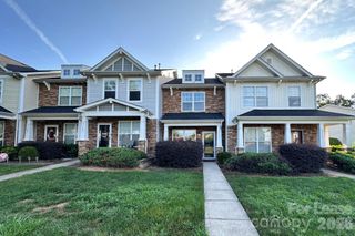 5112 Prosperity Church Road, Charlotte, NC 28269