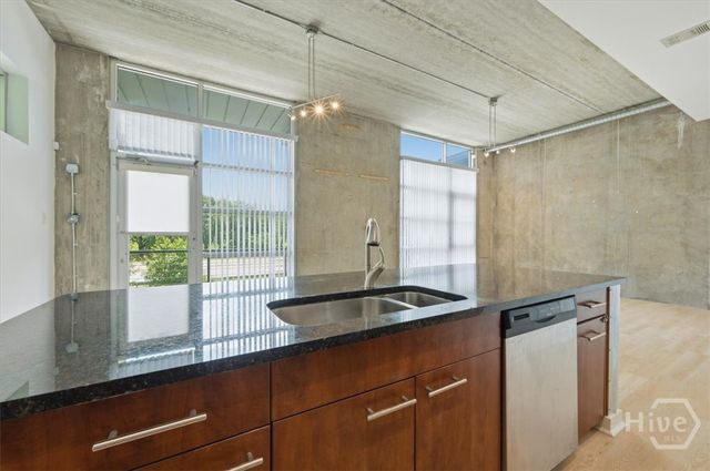 536 Selma Street C, Savannah, GA 31401