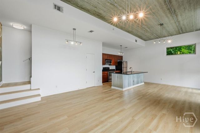 536 Selma Street C, Savannah, GA 31401