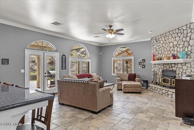 26050 Cumberland Road, Tehachapi, CA 93561