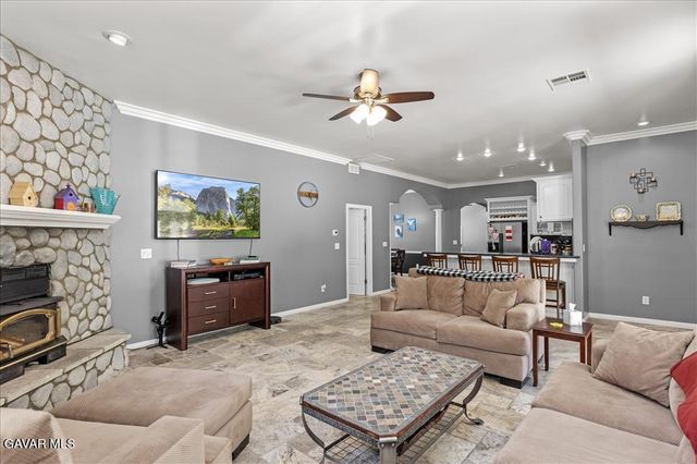 26050 Cumberland Road, Tehachapi, CA 93561