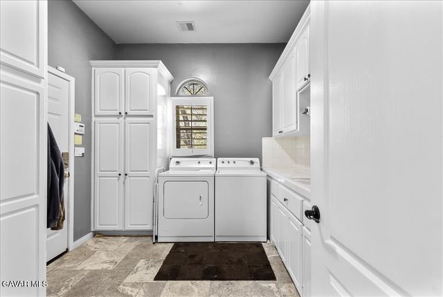 26050 Cumberland Road, Tehachapi, CA 93561