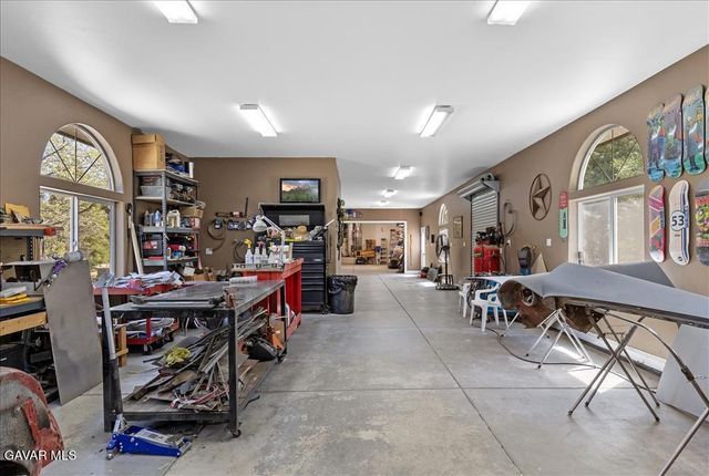 26050 Cumberland Road, Tehachapi, CA 93561