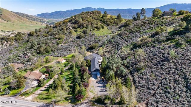 26050 Cumberland Road, Tehachapi, CA 93561