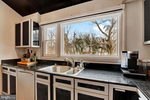 58 SUTPHIN PNES PNES, Yardley, PA 19067