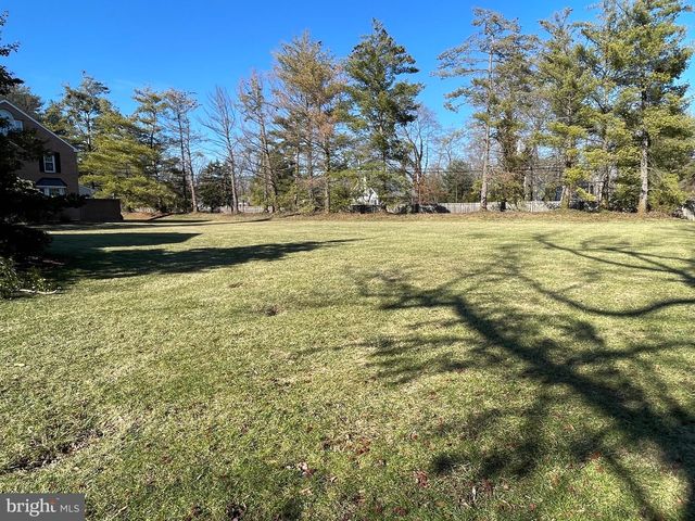 58 SUTPHIN PNES PNES, Yardley, PA 19067