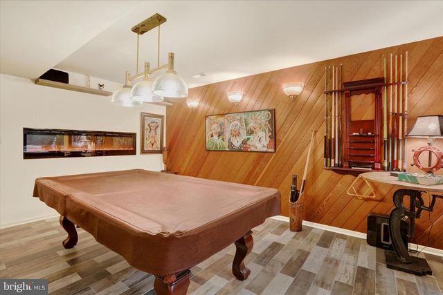 58 SUTPHIN PNES PNES, Yardley, PA 19067