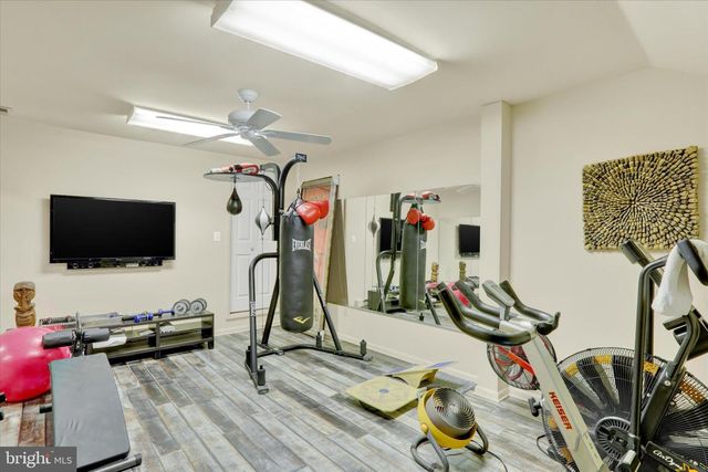 58 SUTPHIN PNES PNES, Yardley, PA 19067