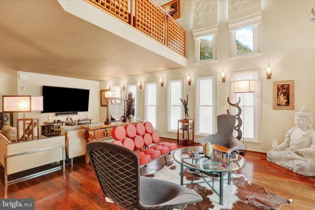 58 SUTPHIN PNES PNES, Yardley, PA 19067