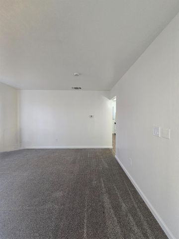 217 E Tuolumne Street, Fresno, CA 93706