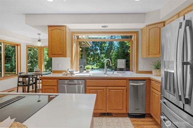 8412 E Meadow Lake Drive, Snohomish, WA 98290
