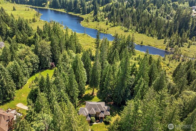 8412 E Meadow Lake Drive, Snohomish, WA 98290