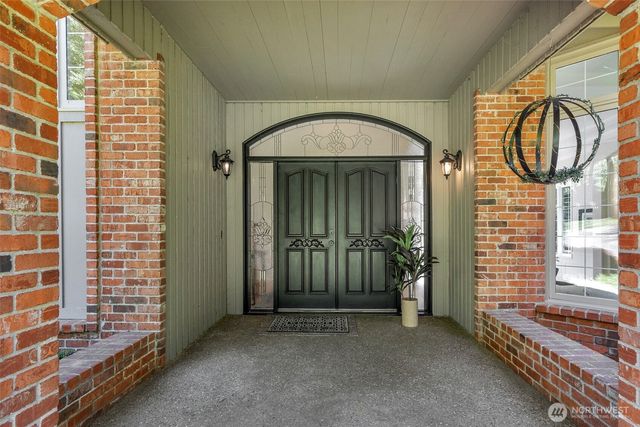 8412 E Meadow Lake Drive, Snohomish, WA 98290