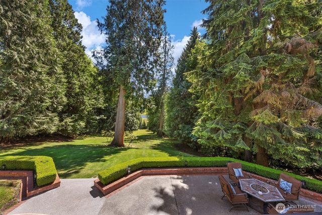8412 E Meadow Lake Drive, Snohomish, WA 98290