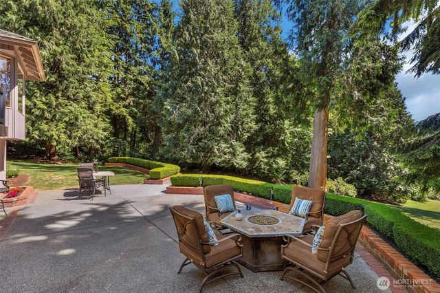 8412 E Meadow Lake Drive, Snohomish, WA 98290