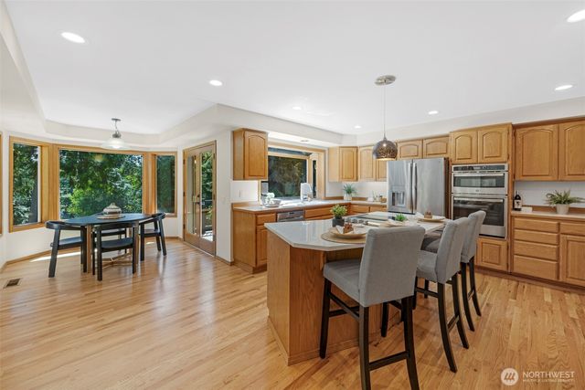 8412 E Meadow Lake Drive, Snohomish, WA 98290