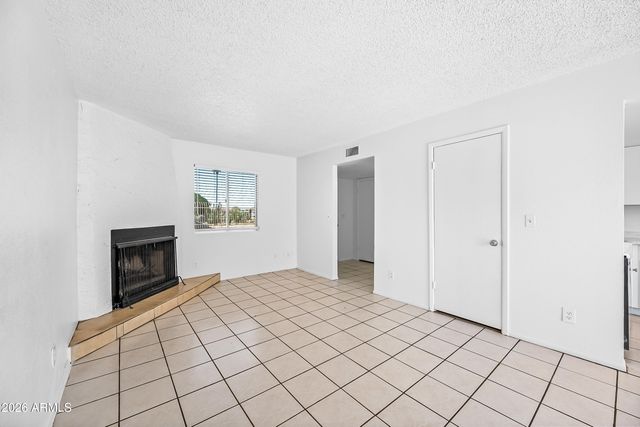 15601 N 27th Street Unit 46, Phoenix, AZ 85032