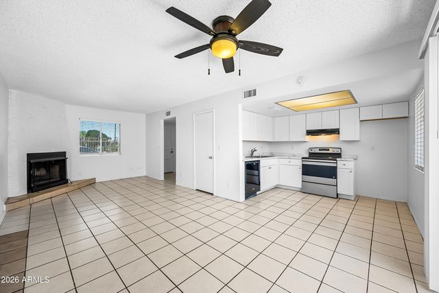 15601 N 27th Street Unit 46, Phoenix, AZ 85032